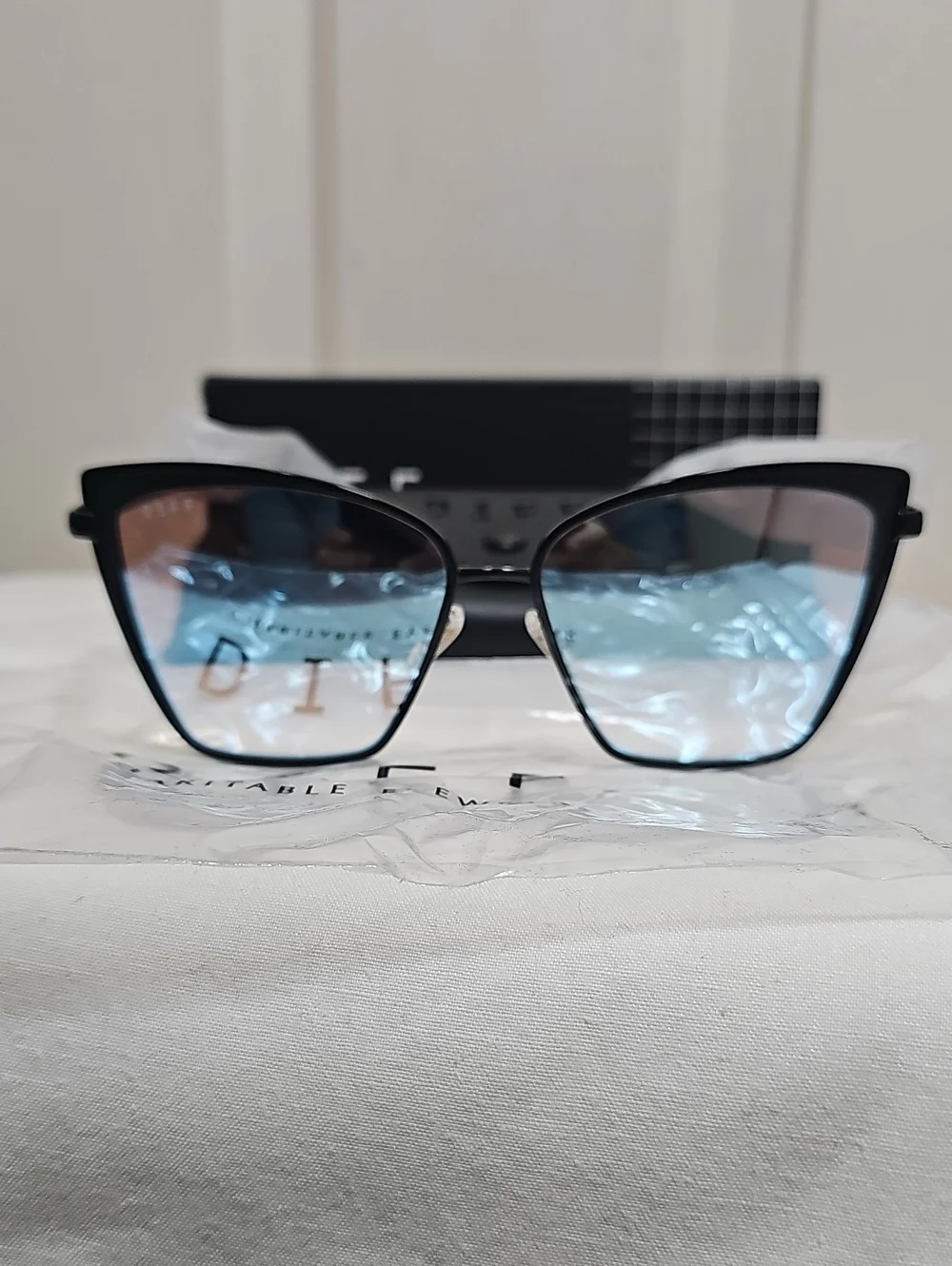DIFF Charitable Becky Eyewear Black Frame Sunglasses with Blue-Gradient Lenses